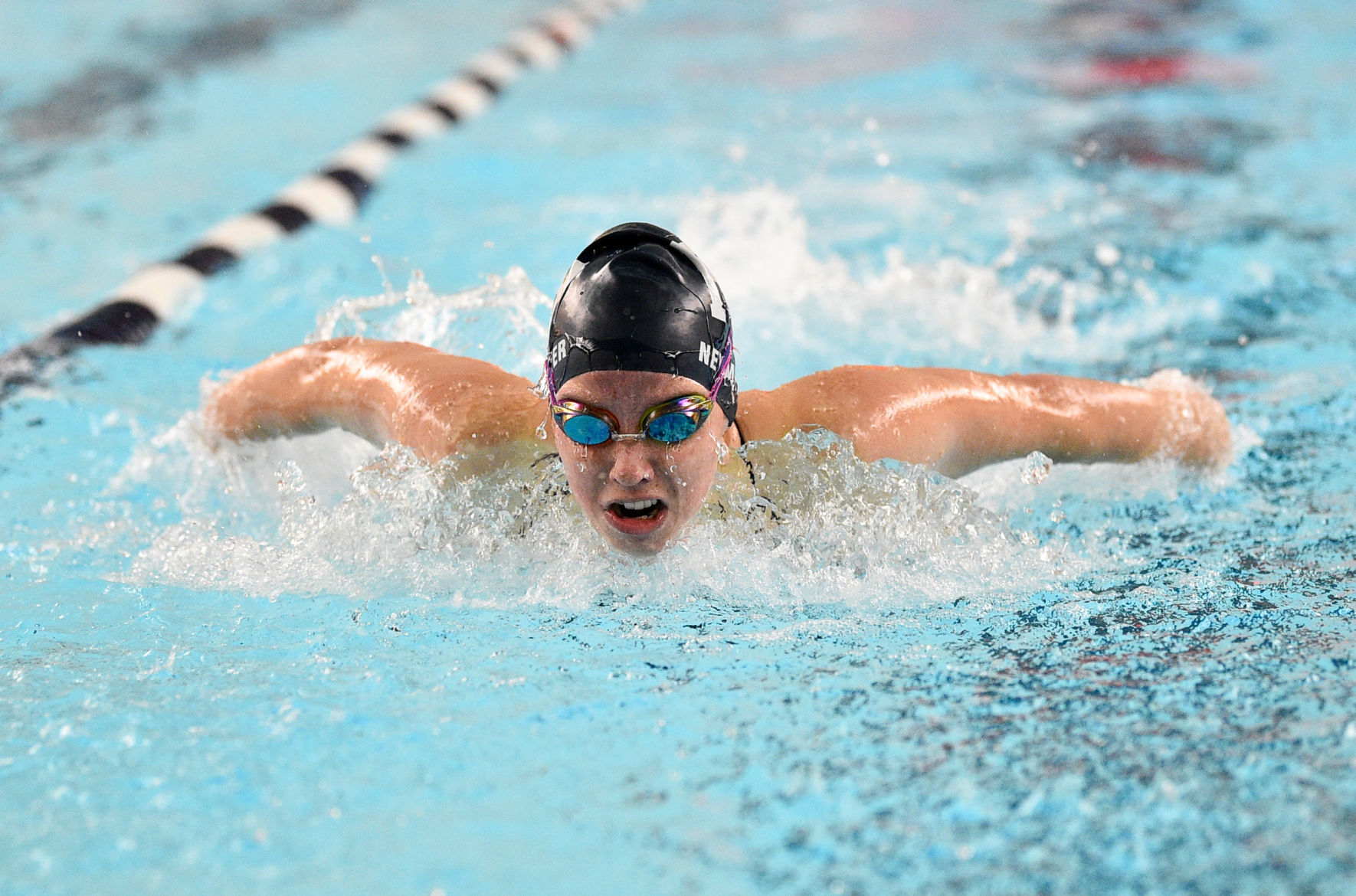 100819-qct-spt-bett-pv-swimming-029a.JPG